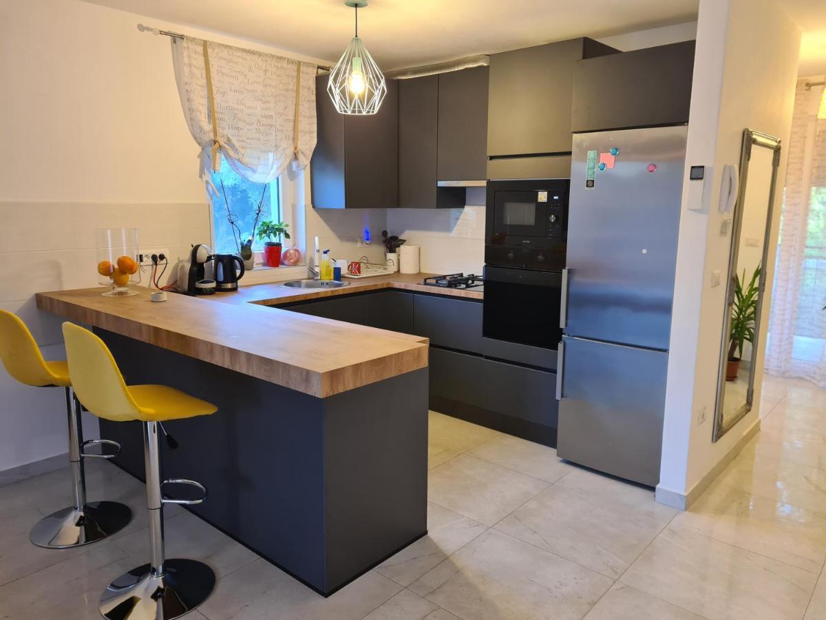 Studio Apartment Doris Пореч Экстерьер фото
